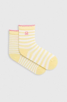 foto детские носки united colors of benetton цвет жёлтый